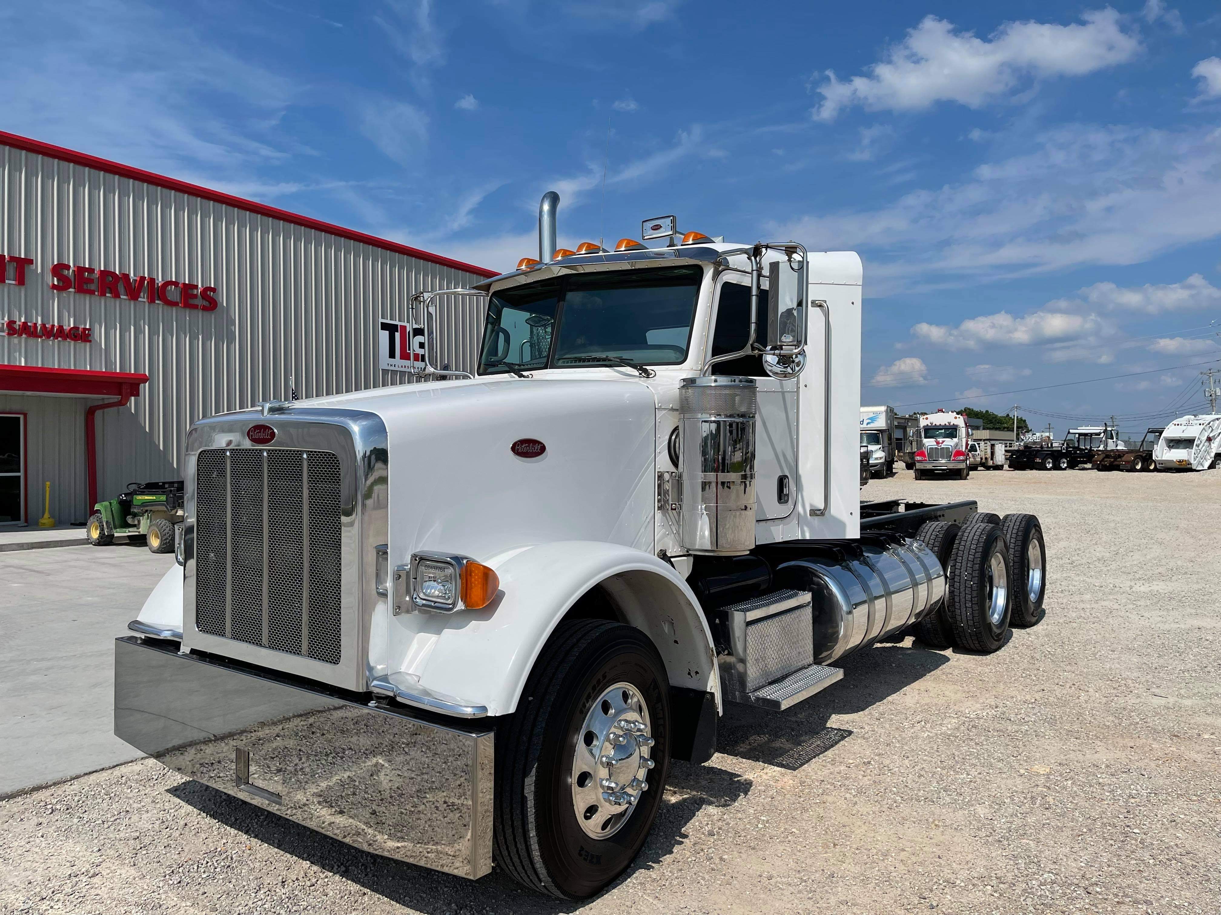 Used Heavy Duty Trucks For Sale near Cleveland, Cincinnati, and Akron, Ohio  - Hissong Group Dealership