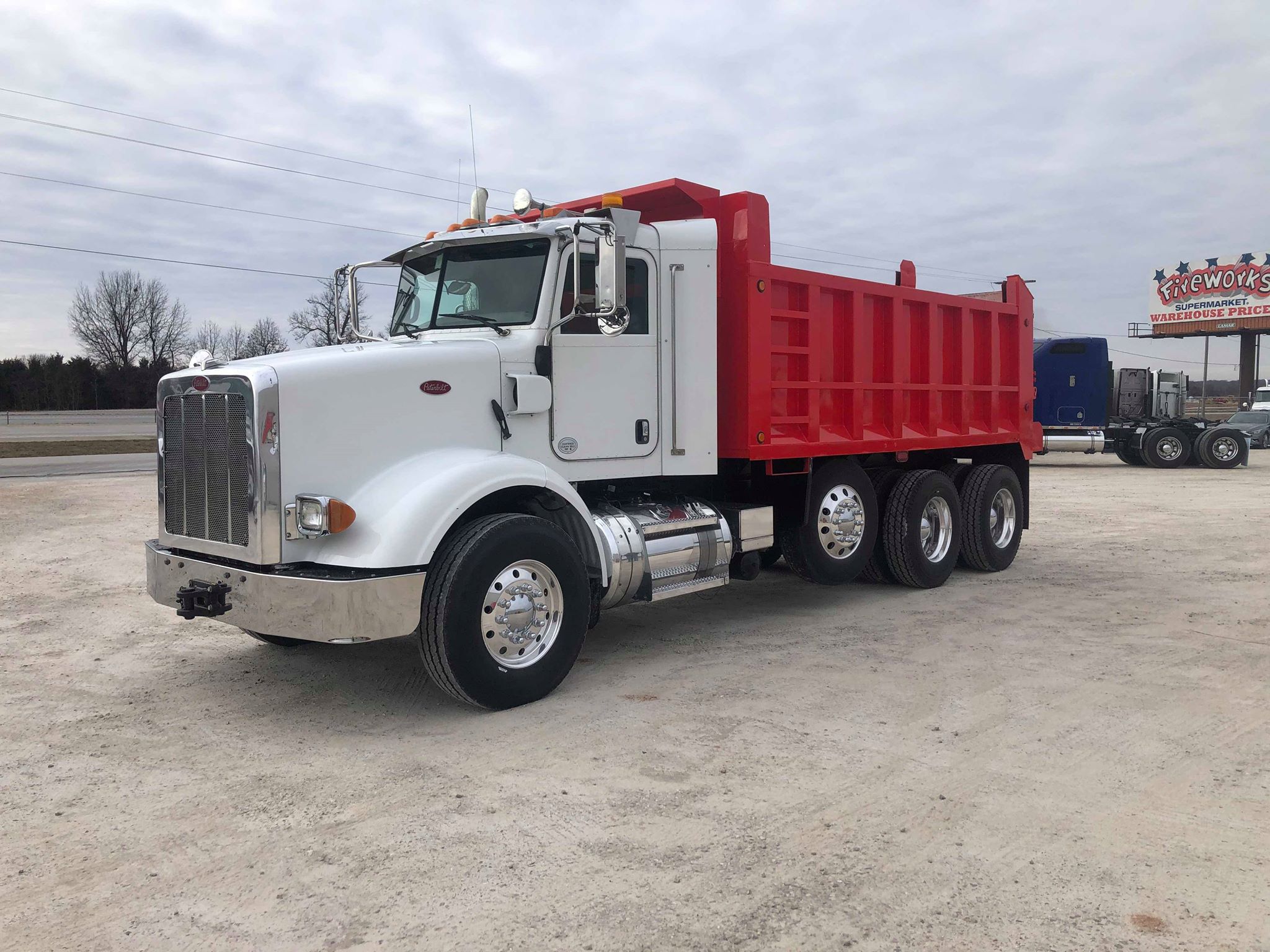 Peterbilt 389 Dump Truck