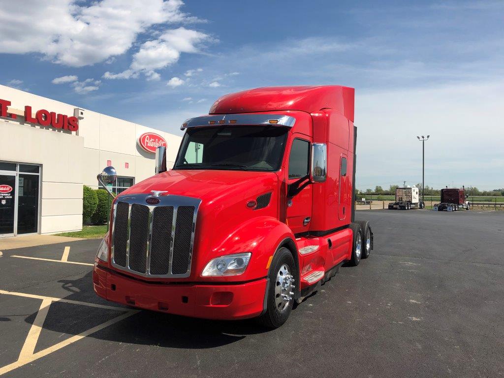 2016 PETERBILT 579 D335238