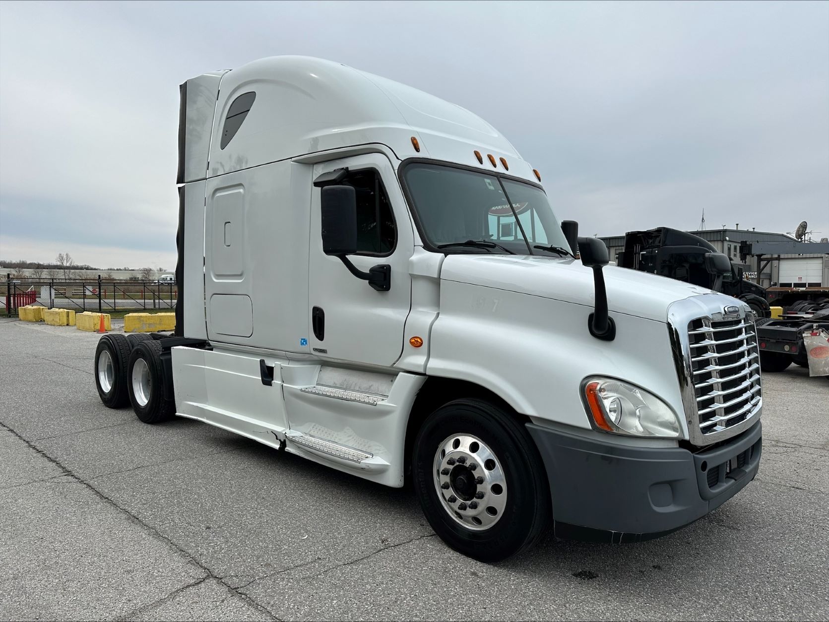 2016 FREIGHTLINER CASCADIA 125 | TLG