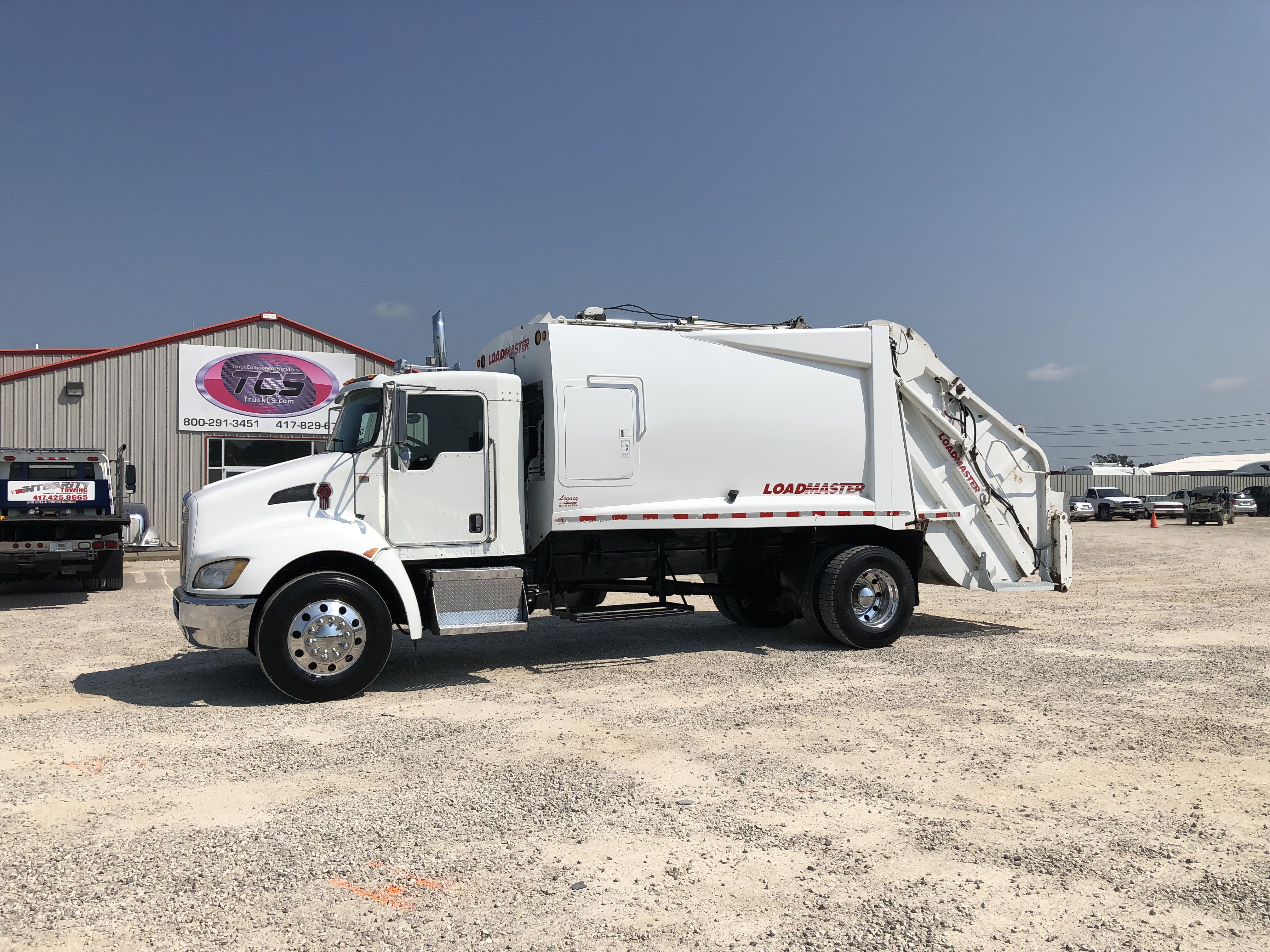 2009 KENWORTH T300: M246611