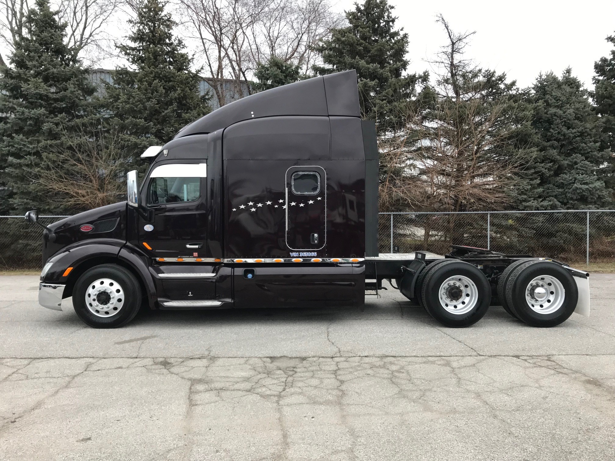 2018 PETERBILT 579 | TLG